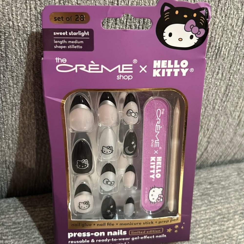 The Crème Shop x Hello Kitty: Sweet Starlight Press-On Nails